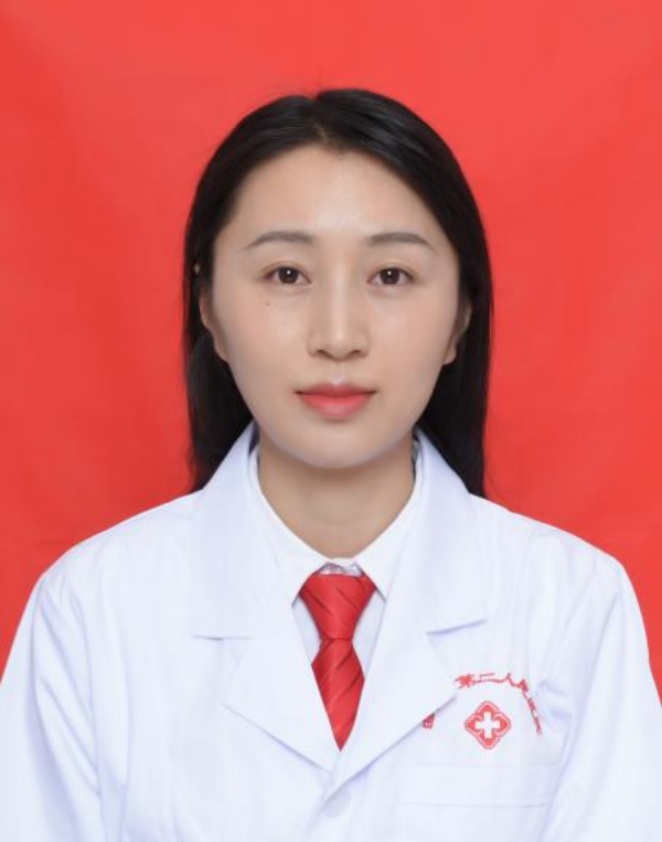 凡婕  